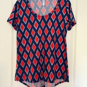 PRE-OWNED LuLaRoe CLASSIC Tshirt Tee Blouse Red Blue Diamond Top Women's XSmall